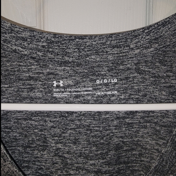 Under armor women's tee shirt size L - Picture 5 of 5